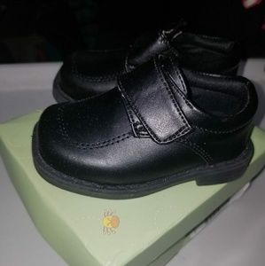Infant dress shoes